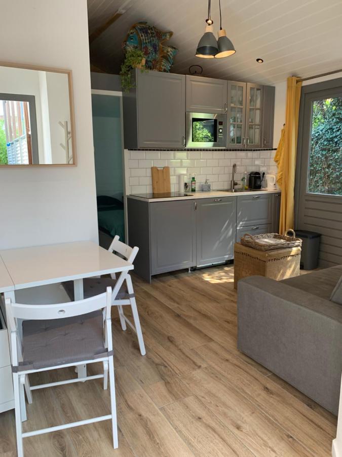 Tinyhouse Scheveningen Beach Free Gated Parking Den Haag Bagian luar foto